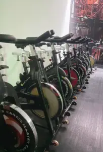 Gemeinsam trainieren im Family Fitness Bernburg